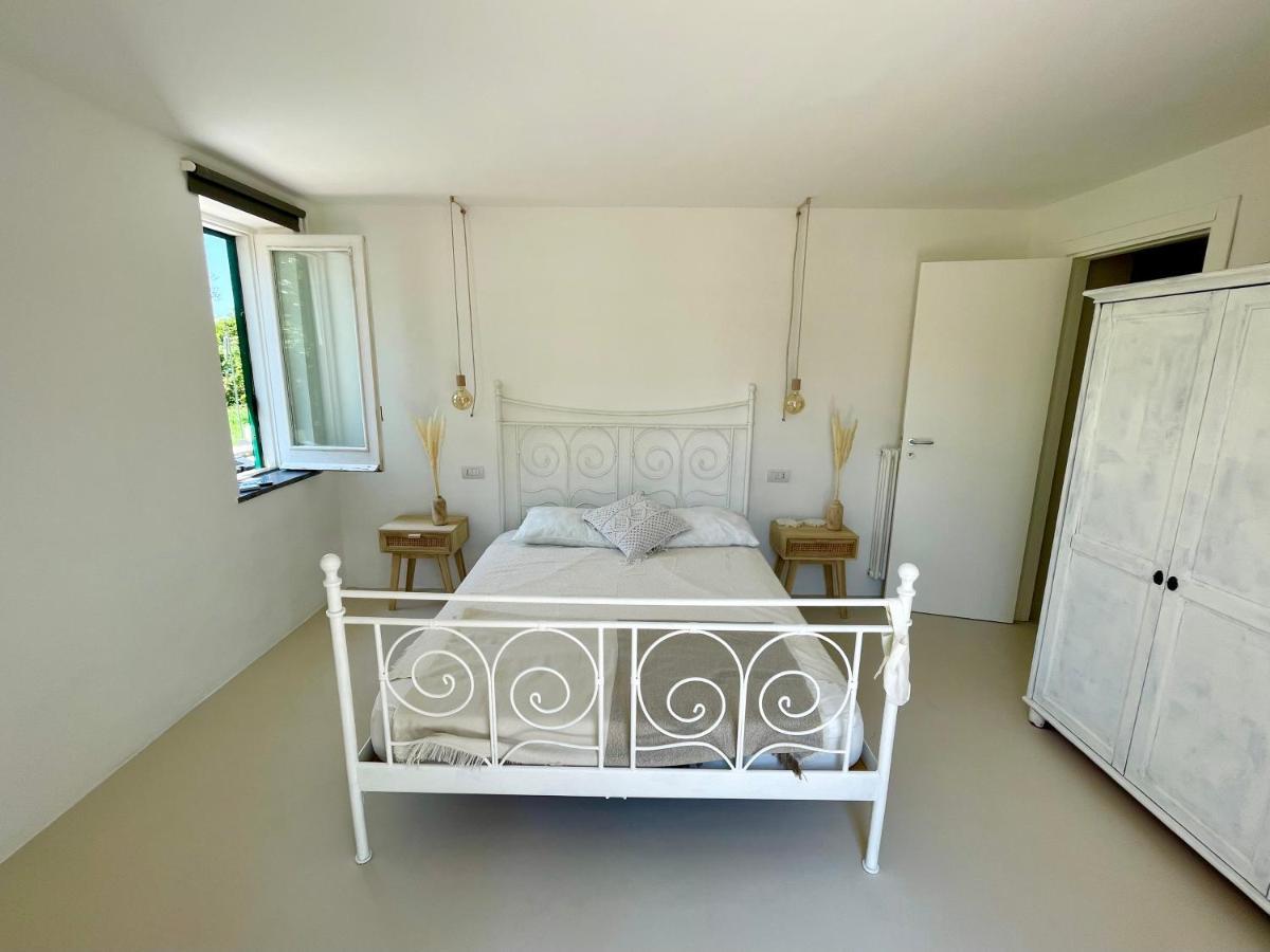 Villa Morea & Rooms In פרוסידה מראה חיצוני תמונה